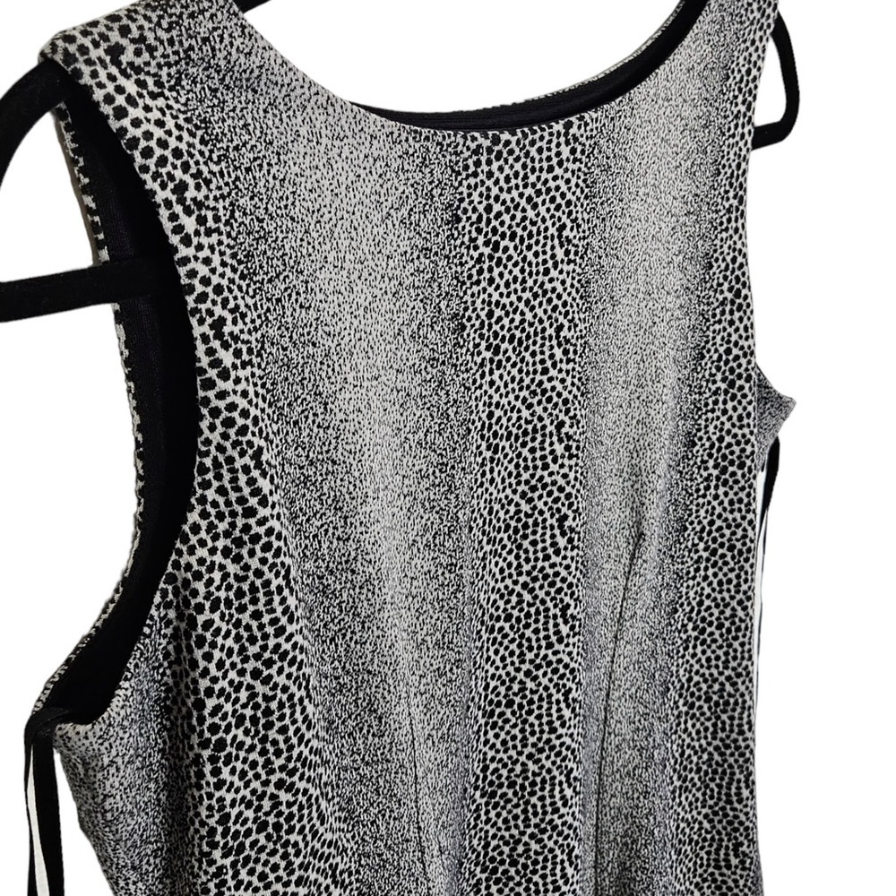 Nine West Snakeskin Print Sheath Crew Neck Dress Size 10 - Picture 4 of 7